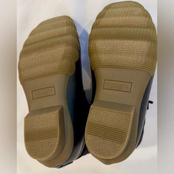 Brand New Never Used Sperry Kids Saltwater Nylon Quilted boot size 13 - Picture 4 of 5